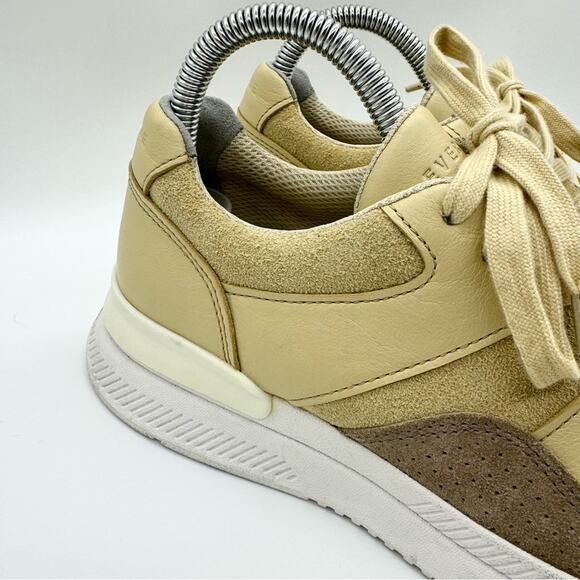 Everlane Tread Trainer Leather Dad Sneaker in Butter/White Size 6.5 Athleisure - Picture 2 of 13